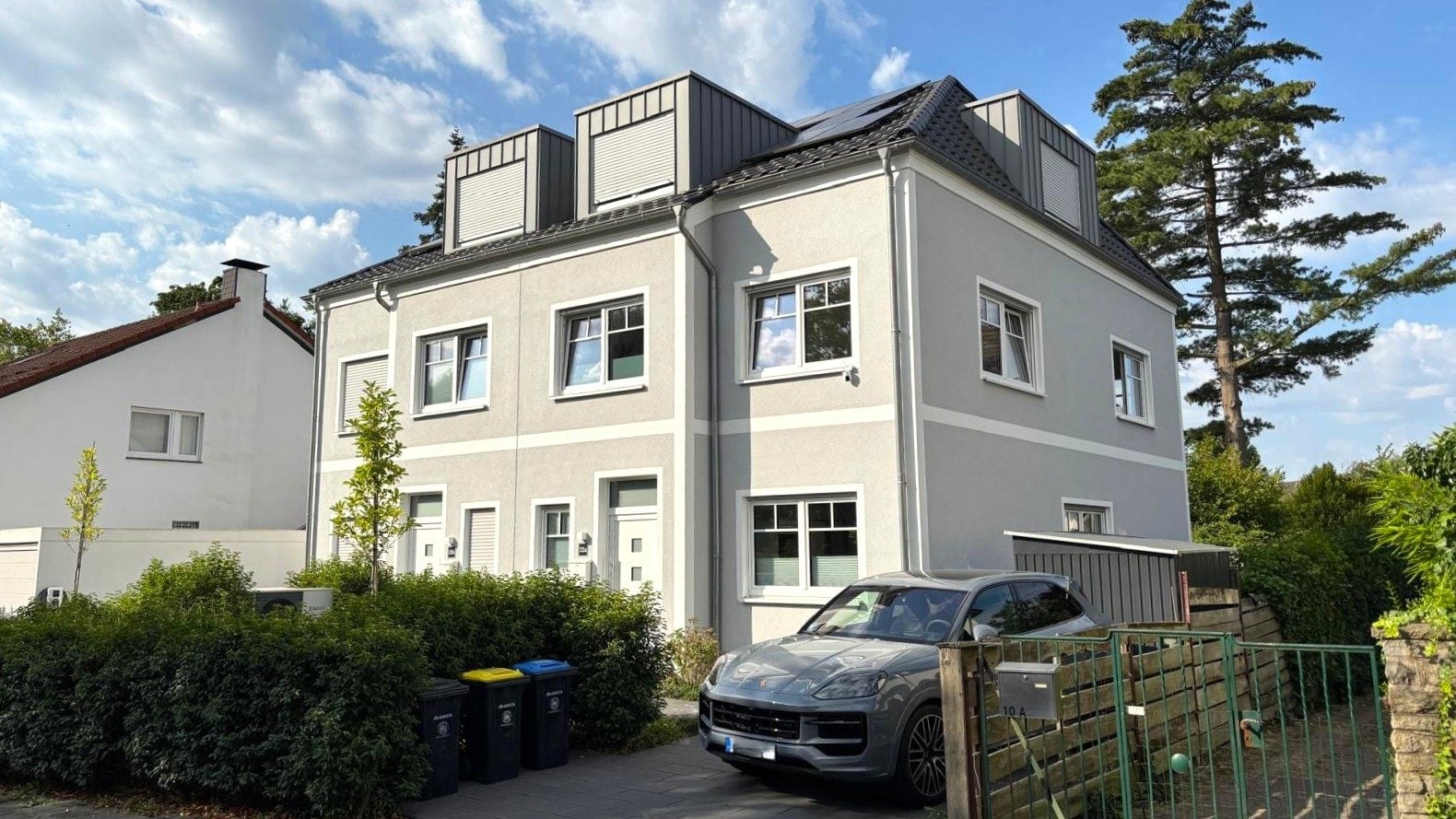 Böcker Wohnimmobilien - Immobilienangebot - Düsseldorf / Angermund - Alle - Großzügige Doppelhaushälfte in Angermund mit Top-Ausstattung - Fußläufig zum Ortskern