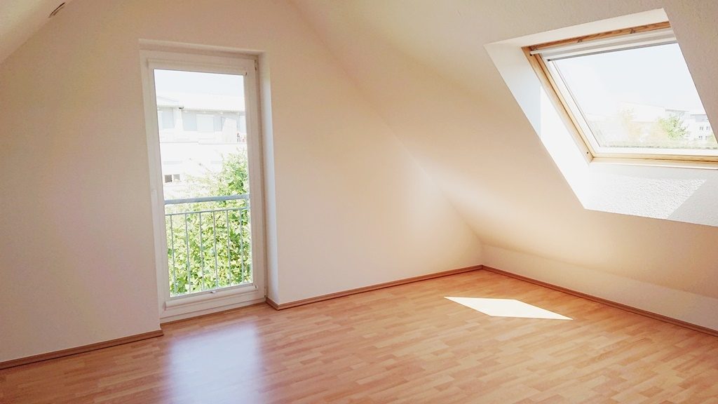 Böcker Wohnimmobilien - Immobilienangebot - Düsseldorf / Einbrungen - Alle - Exklusive Doppelhaushälfte mit großem Garten in Einbrungen