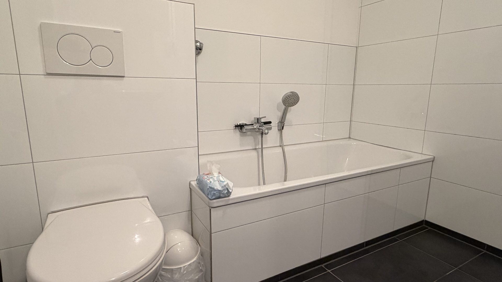 Böcker Wohnimmobilien - Immobilienangebot - Ratingen - Alle - 2 Balkone und viel Platz zum Wohlfühlen im grünen Ratingen-Lintorf