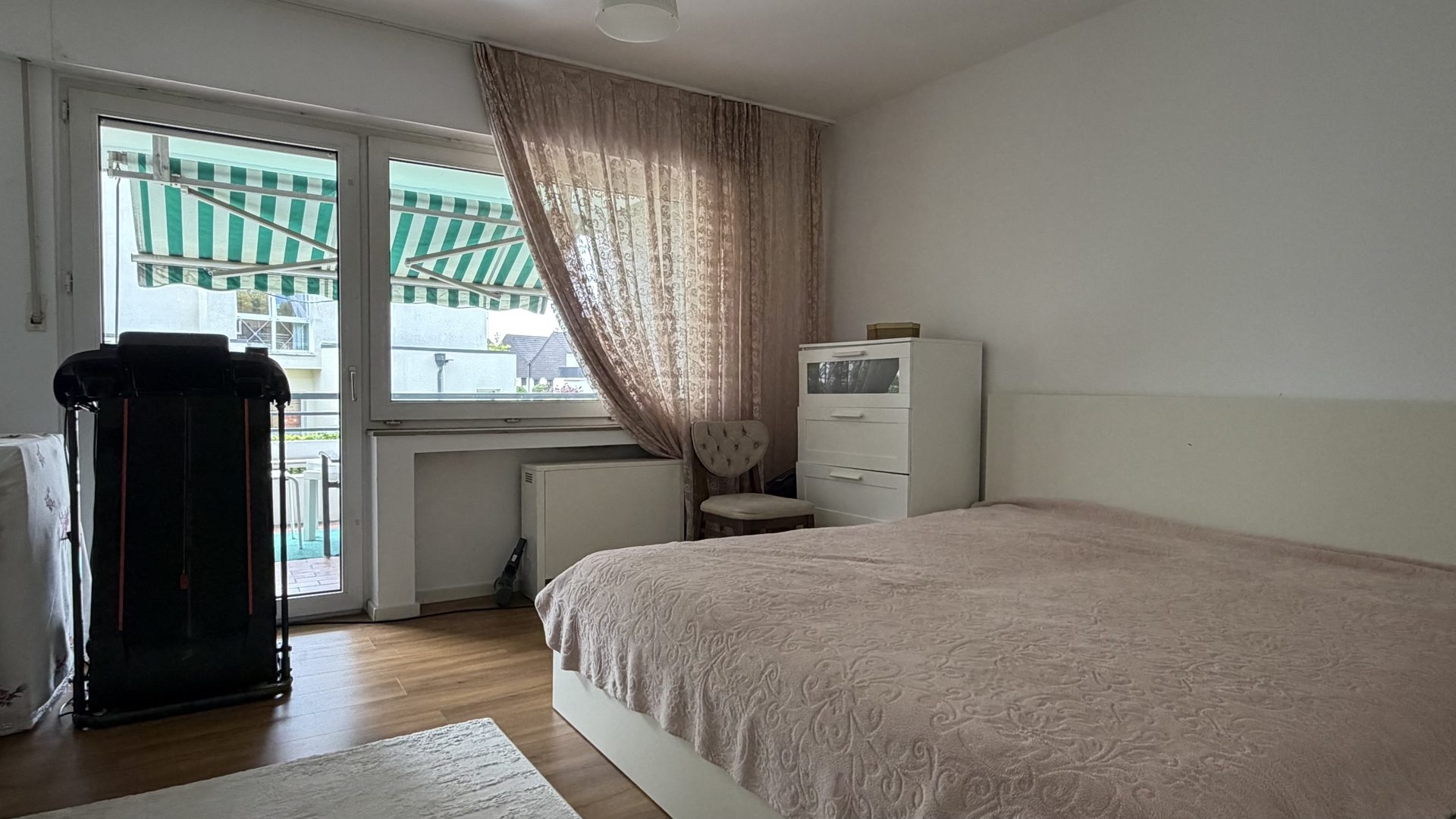 Böcker Wohnimmobilien - Immobilienangebot - Ratingen - Alle - 2 Balkone und viel Platz zum Wohlfühlen im grünen Ratingen-Lintorf