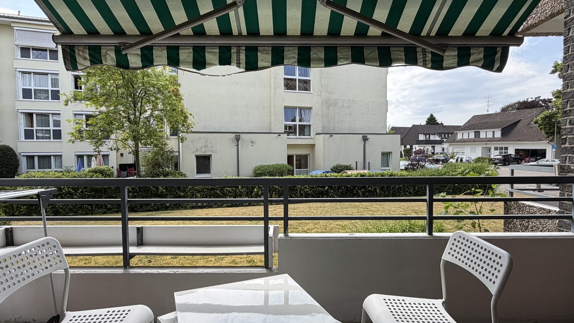 Böcker Wohnimmobilien - Immobilienangebot - Ratingen - Alle - 2 Balkone und viel Platz zum Wohlfühlen im grünen Ratingen-Lintorf