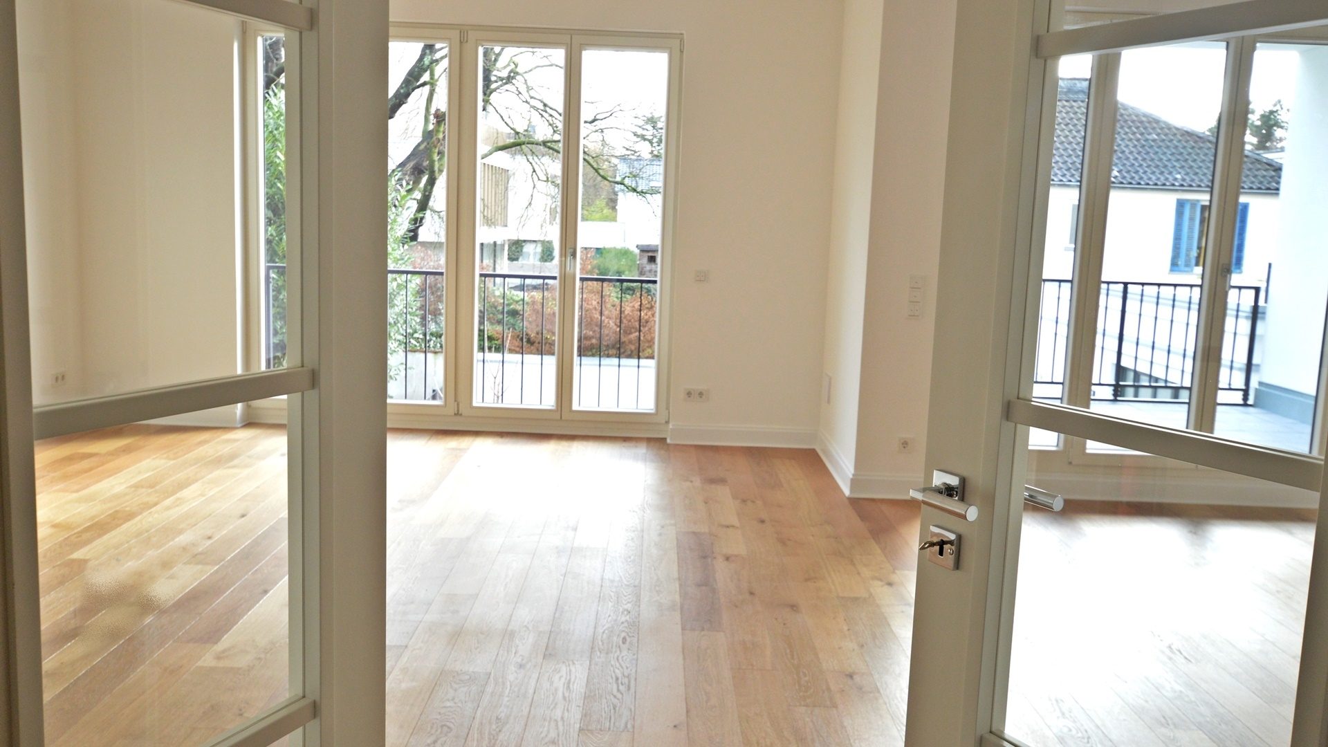 Böcker Wohnimmobilien - Immobilienangebot - Düsseldorf / Düsseltal - Alle - Luxuriöse 3-Zimmer-Wohnung mit besonderem Wohnambiente