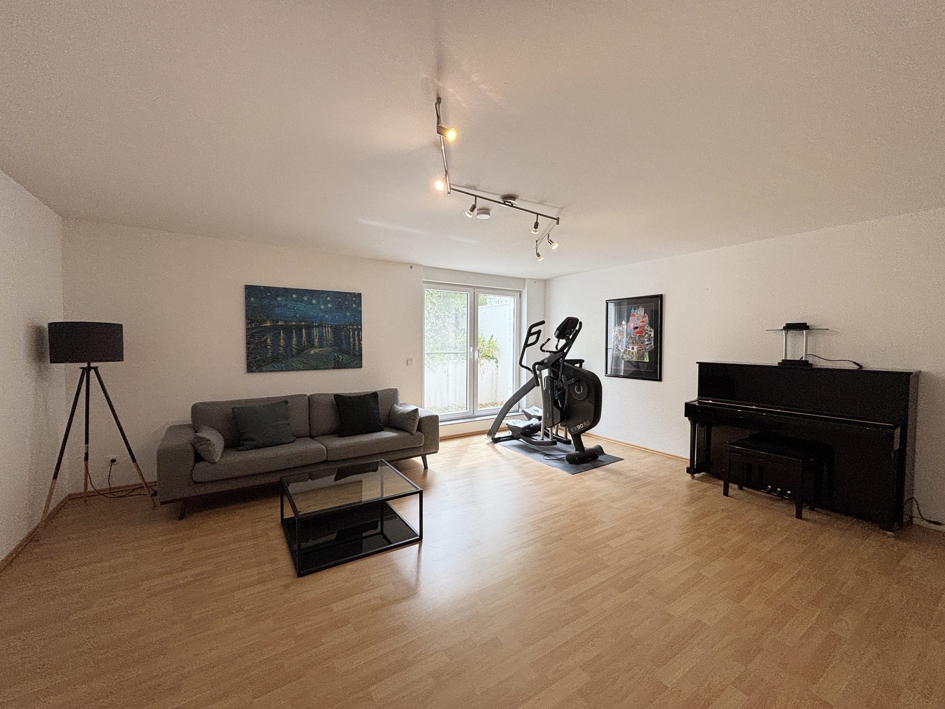Böcker Wohnimmobilien - Immobilienangebot - Düsseldorf /Angermund - Alle - Hochwertige Doppelhaushälfte mit großem Garten und flexiblem Raumkonzept