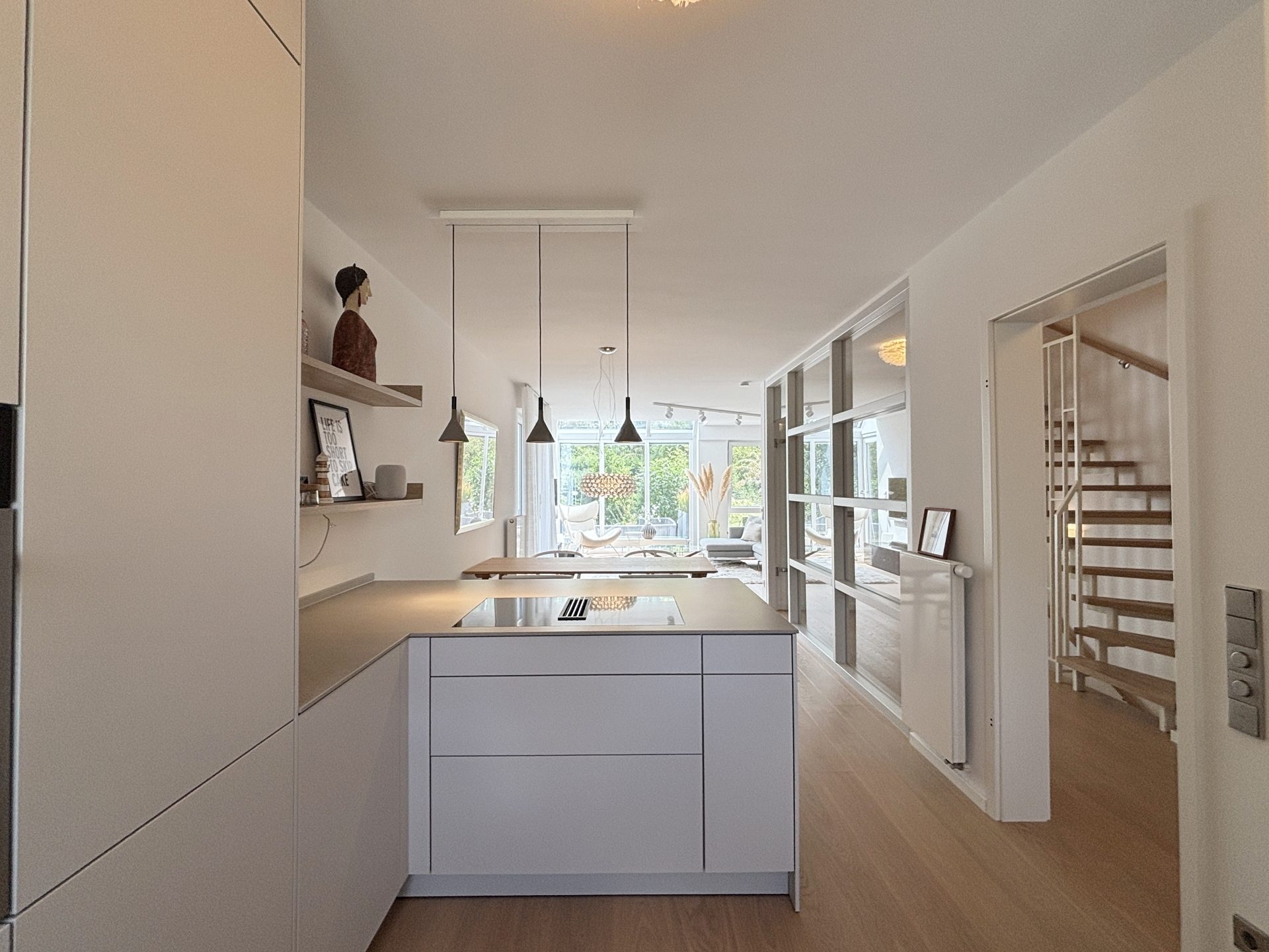 Böcker Wohnimmobilien - Immobilienangebot - Düsseldorf /Angermund - Alle - Hochwertige Doppelhaushälfte mit großem Garten und flexiblem Raumkonzept