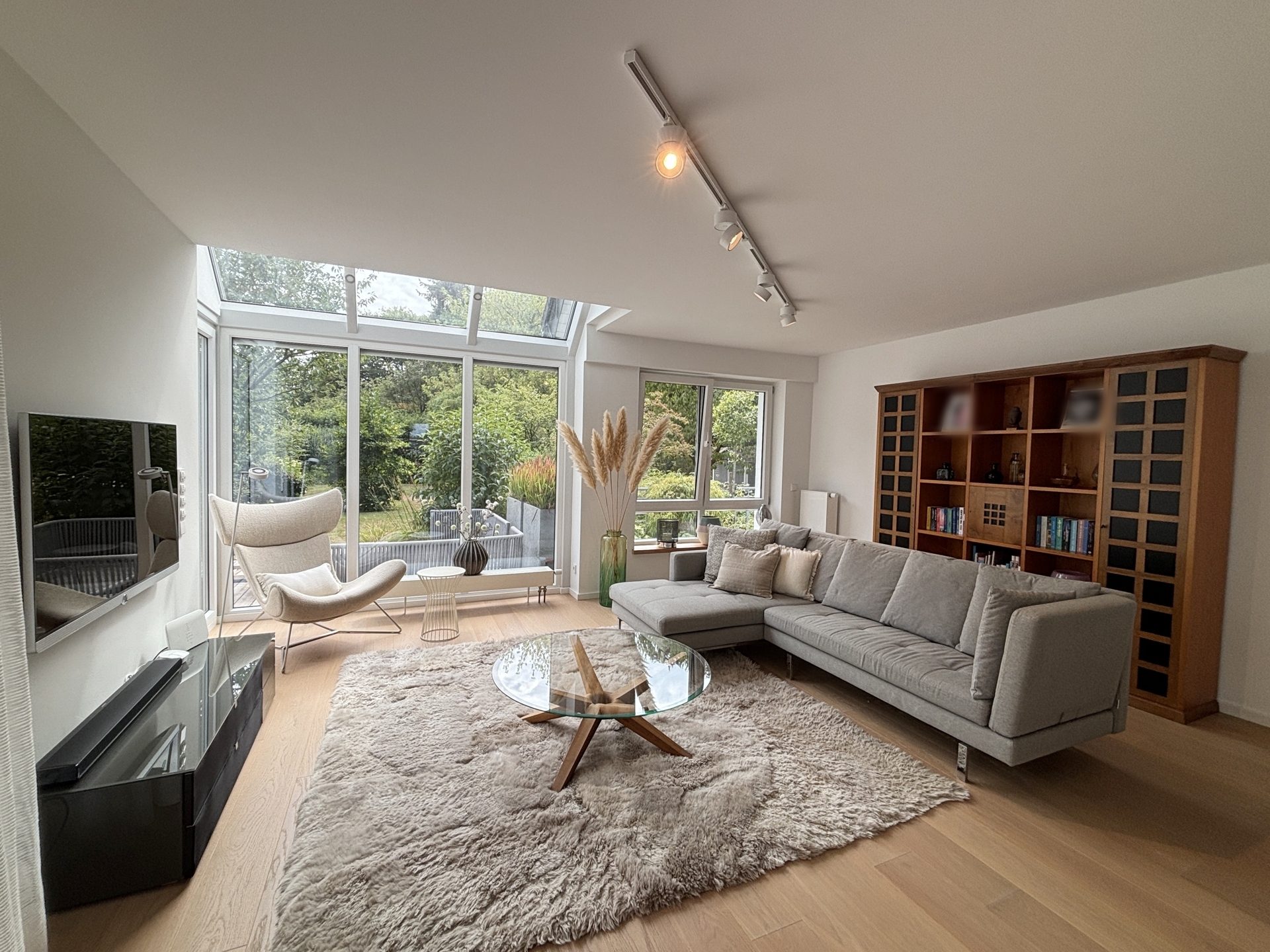 Böcker Wohnimmobilien - Immobilienangebot - Düsseldorf /Angermund - Alle - Hochwertige Doppelhaushälfte mit großem Garten und flexiblem Raumkonzept