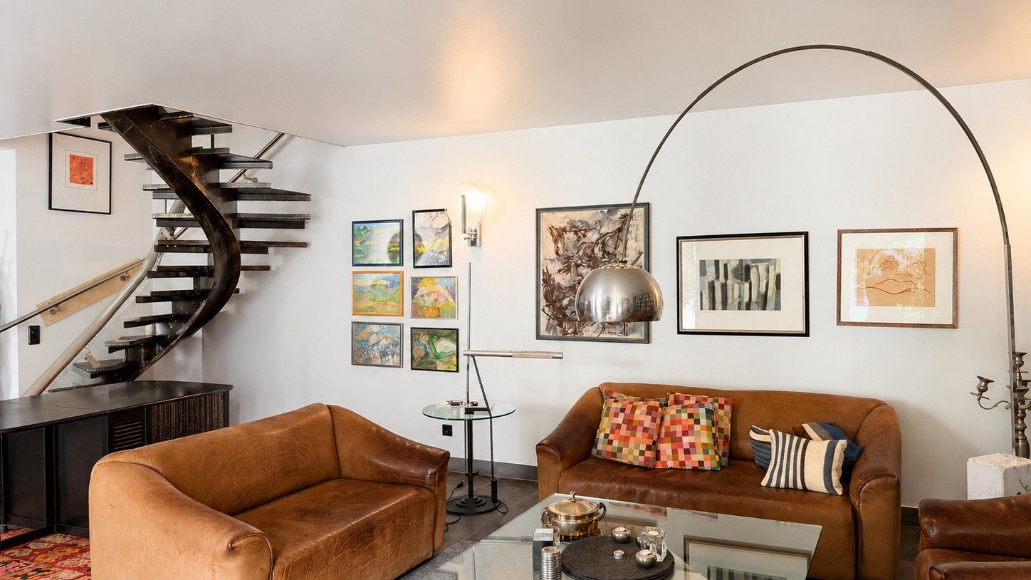 Böcker Wohnimmobilien - Immobilienangebot - Düsseldorf / Carlstadt - Alle - Ein Unikat - Besonderes Wohnen auf zwei Ebenen - Carlstadt