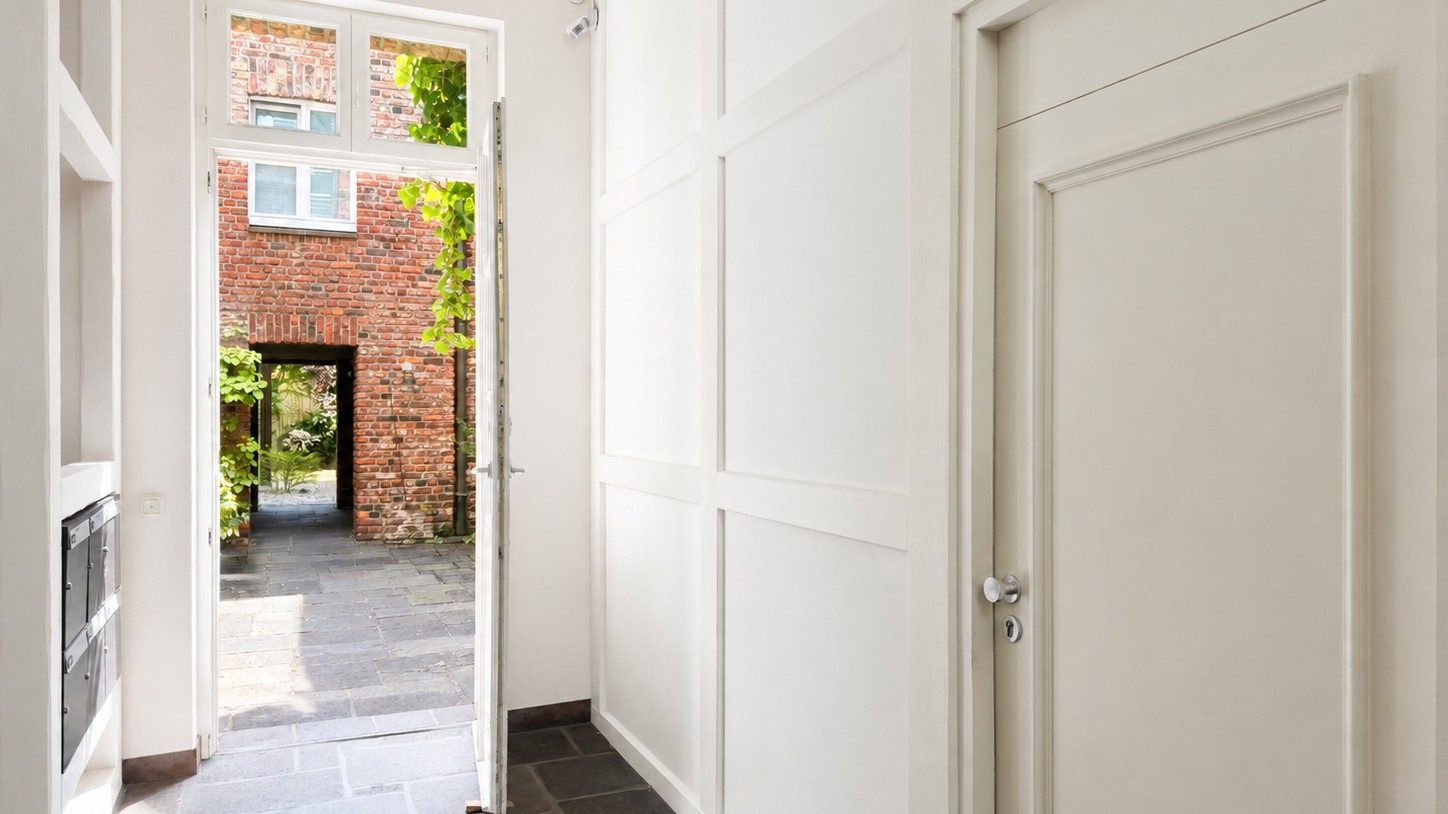 Böcker Wohnimmobilien - Immobilienangebot - Düsseldorf / Carlstadt - Alle - Ein Unikat - Besonderes Wohnen auf zwei Ebenen - Carlstadt