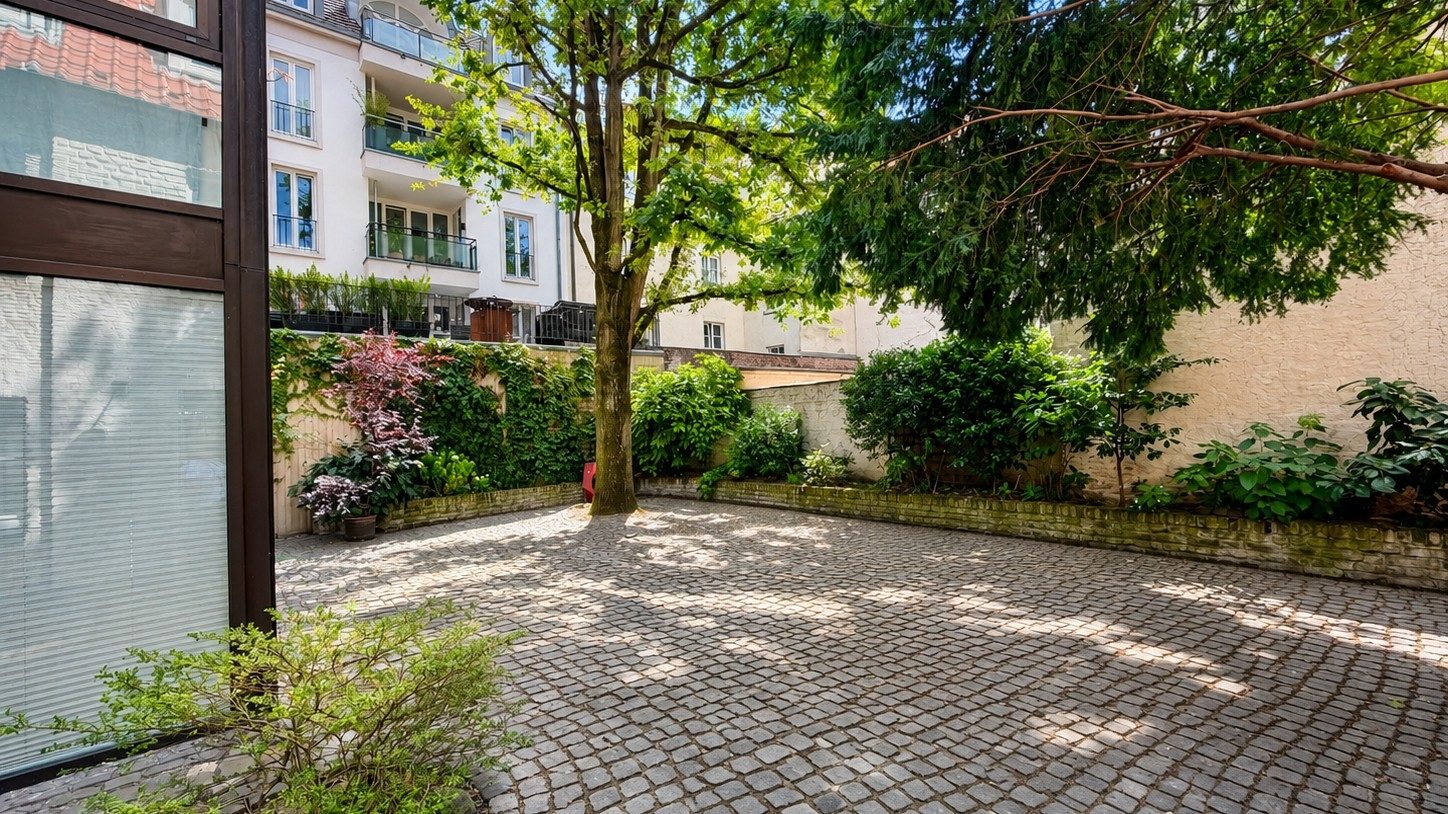 Böcker Wohnimmobilien - Immobilienangebot - Düsseldorf / Carlstadt - Alle - Ein Unikat - Besonderes Wohnen auf zwei Ebenen - Carlstadt