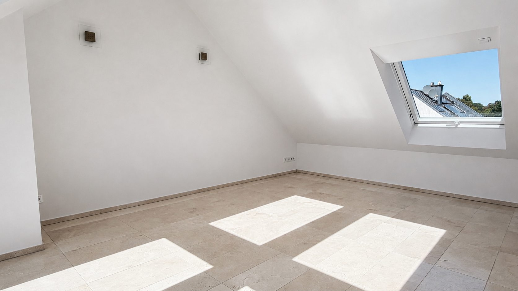 Böcker Wohnimmobilien - Immobilienangebot - Düsseldorf / Lohausen - Alle - Exklusive Doppelhaushälfte in Lohausen – hochwertige Ausstattung und außergewöhnlicher Komfort