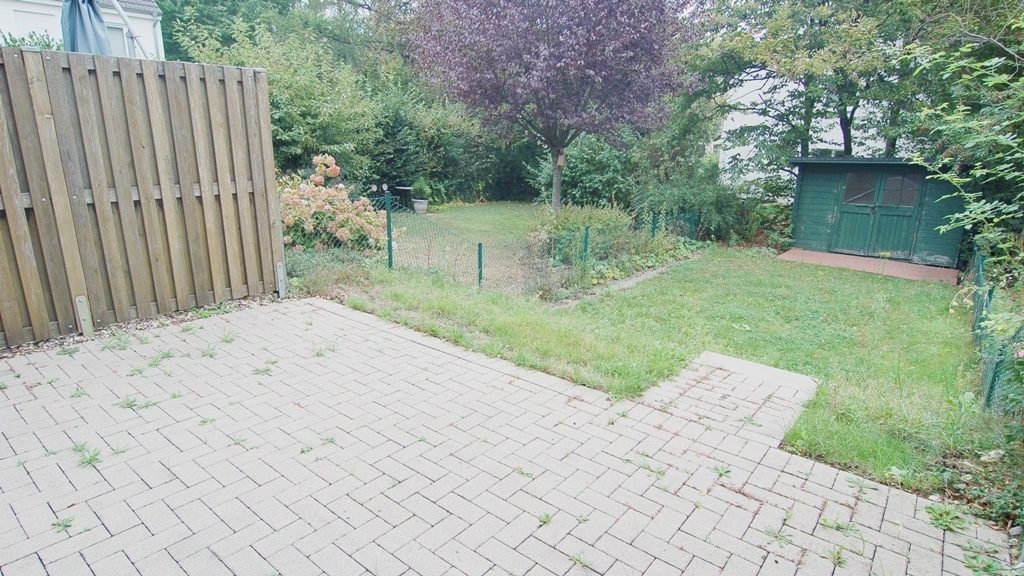 Böcker Wohnimmobilien - Immobilienangebot - Düsseldorf / Einbrungen - Alle - Familienfreundliches Reihenmittelhaus in ruhiger Lage von Düsseldorf-Einbrungen