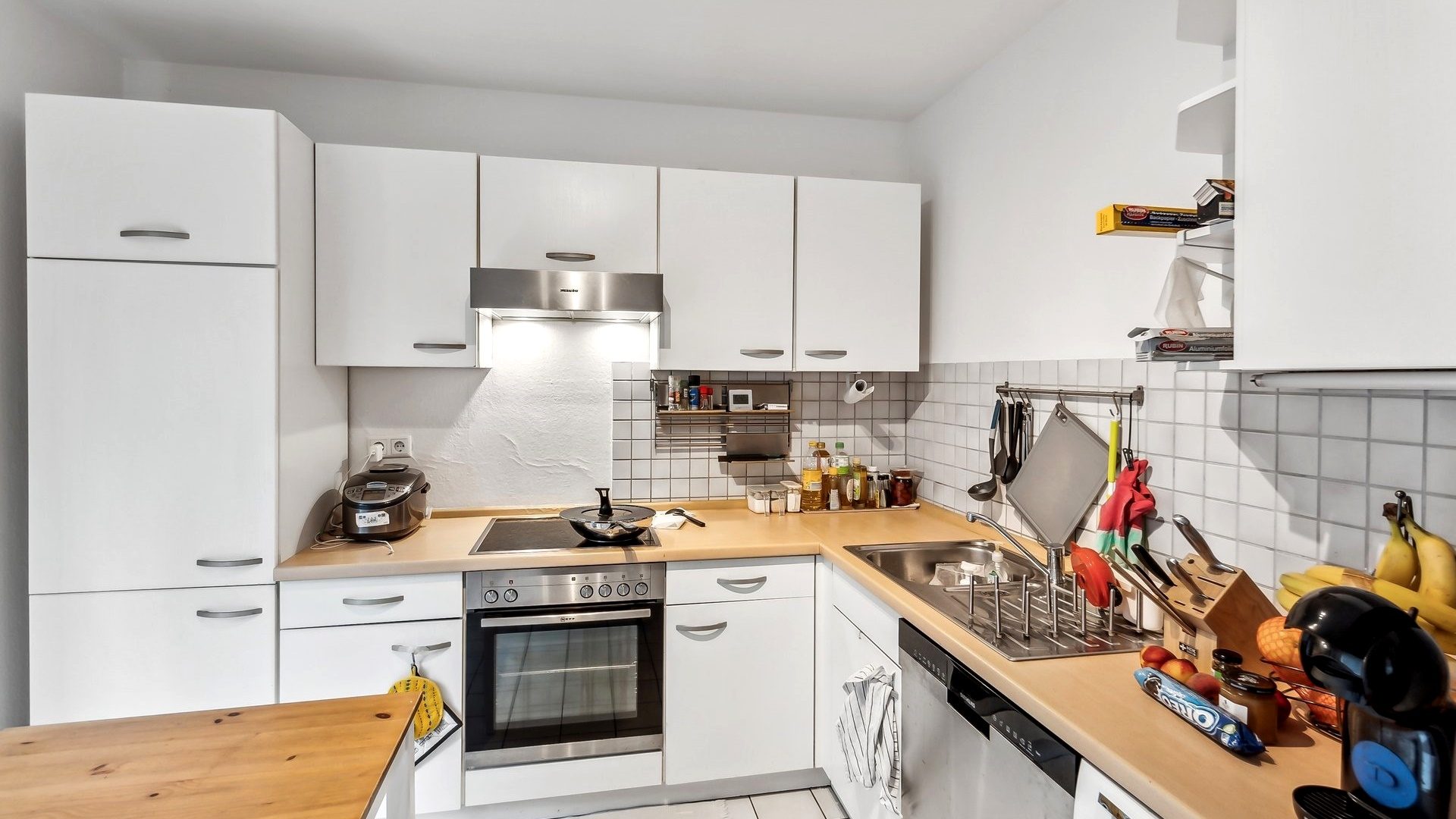 Böcker Wohnimmobilien - Immobilienangebot - Düsseldorf/Oberkassel - Alle - Ca. 137 m² Wohnkomfort mit eigenem Garten in Oberkassel – Ihr neues Zuhause!