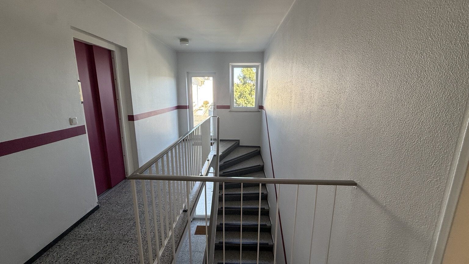 Böcker Wohnimmobilien - Immobilienangebot - Essen - Alle - Helle 3-Zimmer-Wohnung mit Aufzug