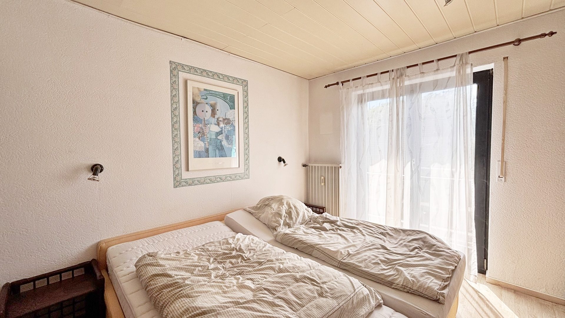 Böcker Wohnimmobilien - Immobilienangebot - Ratingen - Alle - Viel Raum für Familie und Ideen: Zweifamilienhaus mit großem Garten in Ratingen-Homberg