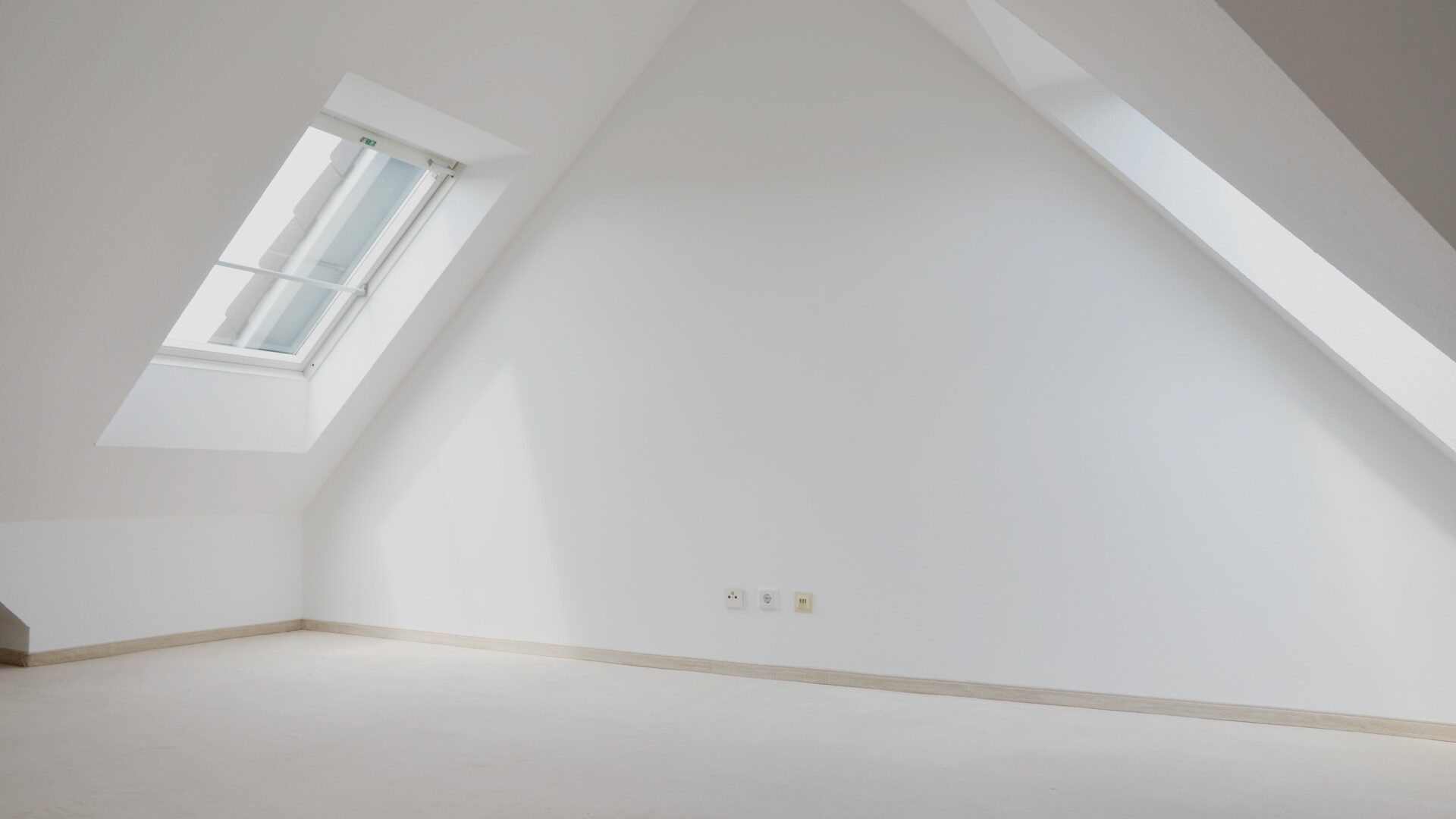 Böcker Wohnimmobilien - Immobilienangebot - Düsseldorf / Einbrungen - Alle - Attraktives Reihenhaus im familienfreundlichen Einbrungen