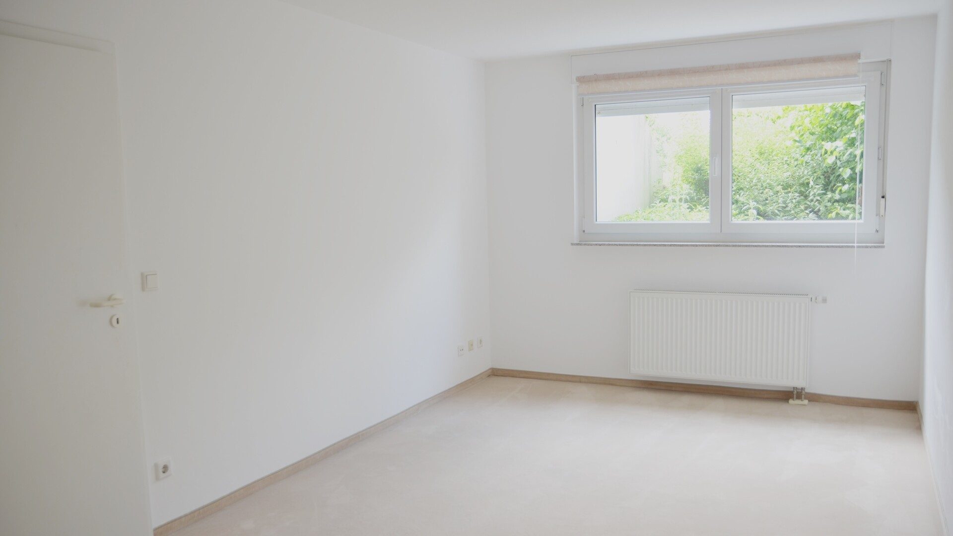 Böcker Wohnimmobilien - Immobilienangebot - Düsseldorf / Einbrungen - Alle - Attraktives Reihenhaus im familienfreundlichen Einbrungen