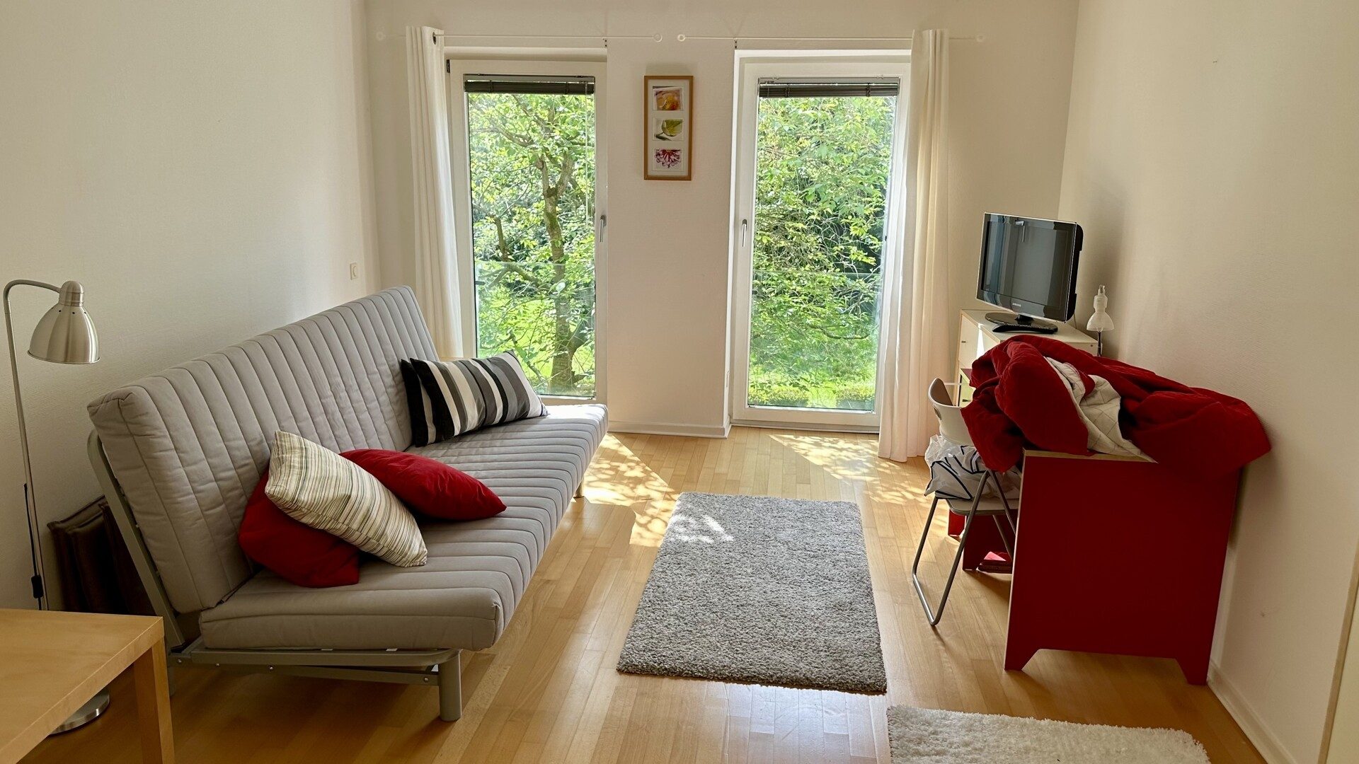 Böcker Wohnimmobilien - Immobilienangebot - Düsseldorf / Kaiserswerth - Alle - Freundliche 2-Zimmerwohnung mit herrlichem Grünblick