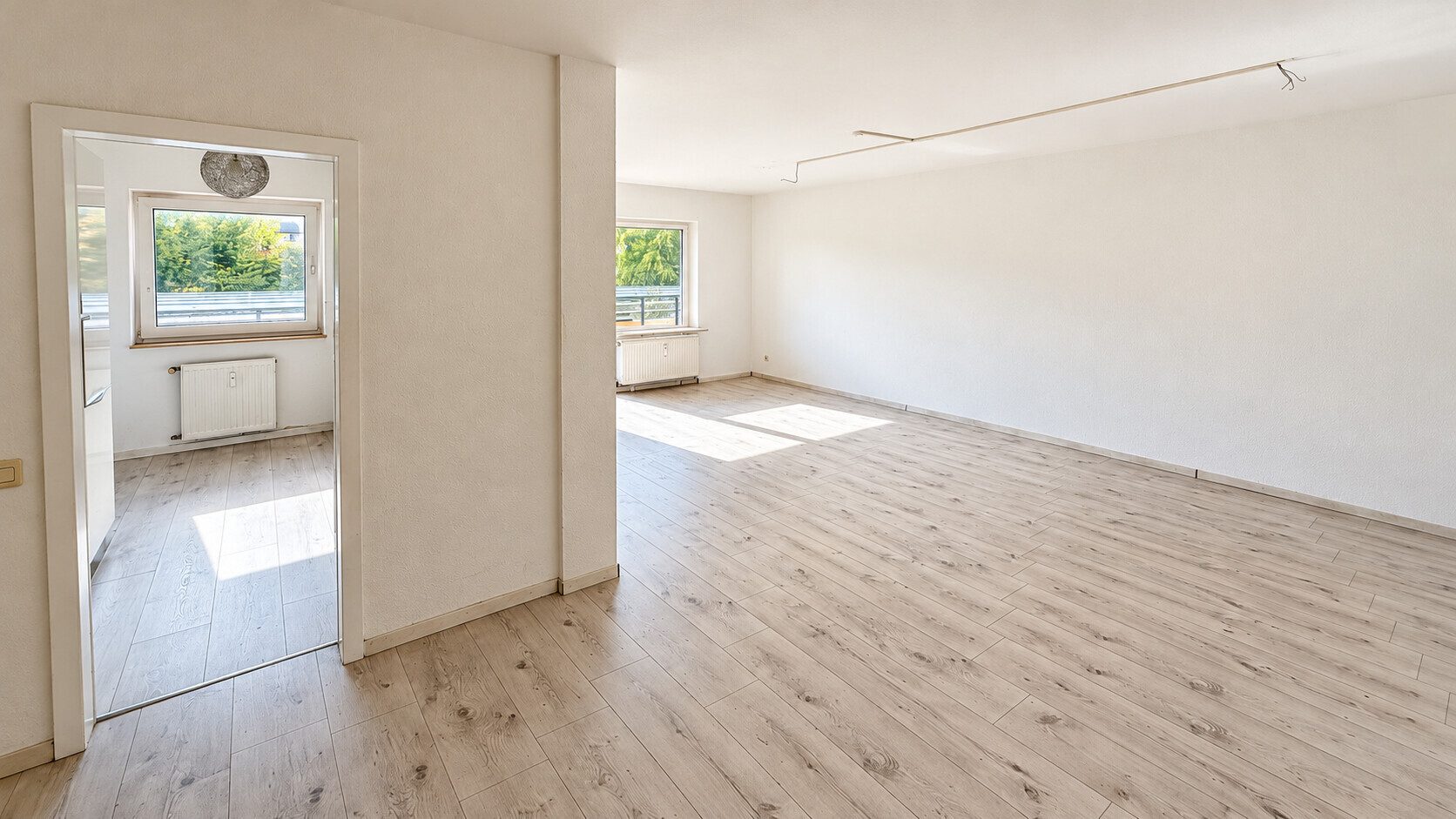 Böcker Wohnimmobilien - Immobilienangebot - Essen - Alle - Helle Wohnung mit Balkon und moderner Einbauküche