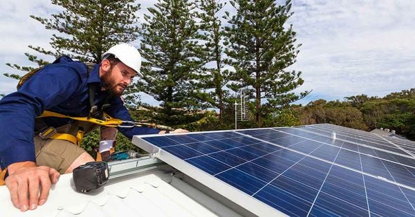 Trend: Nachhaltig investieren mit energieautarken Häusern