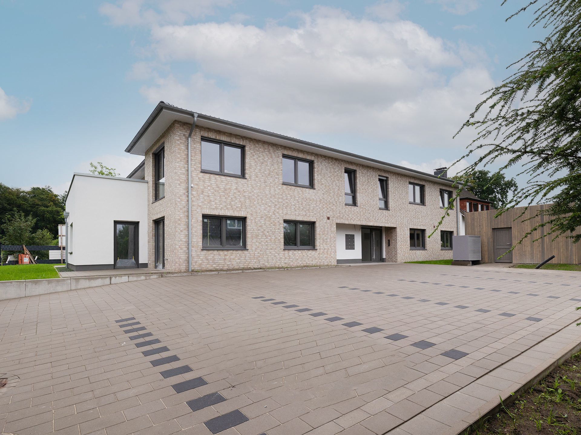 Immobilienangebot - Osnabrück / Voxtrup - Alle - Entspanntes Wohnen in Voxtrup - mit Stil und Anspruch!