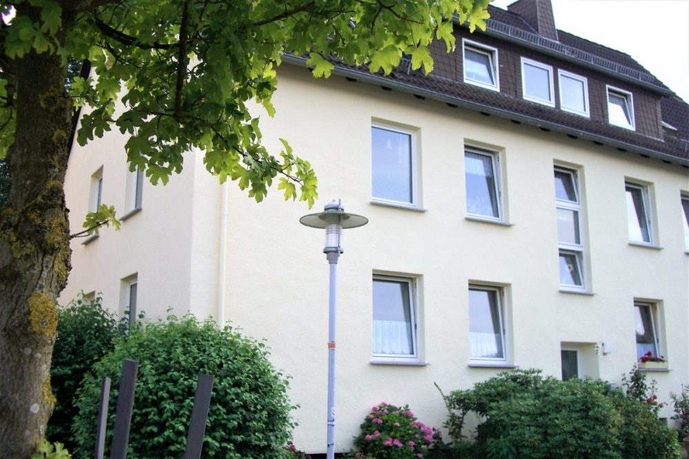 Bild… Immobilienangebot - Barntrup - Alle - Gute Kapitalanlage! 6-Parteien-Haus, komplett vermietet in zentraler Wohnlage