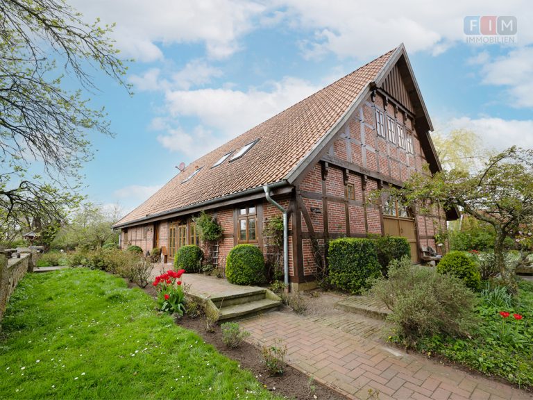 Immobilienangebot - Gehrde - Alle - Ihr neues Traumdomizil: Landhaus-Romantik in einer einzigartigen Lage