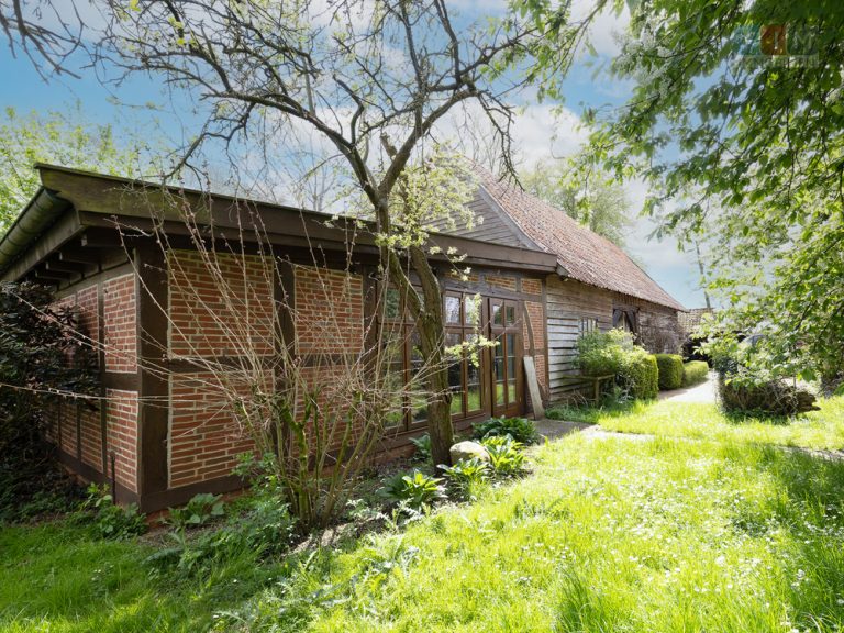 Immobilienangebot - Gehrde - Alle - Ihr neues Traumdomizil: Landhaus-Romantik in einer einzigartigen Lage