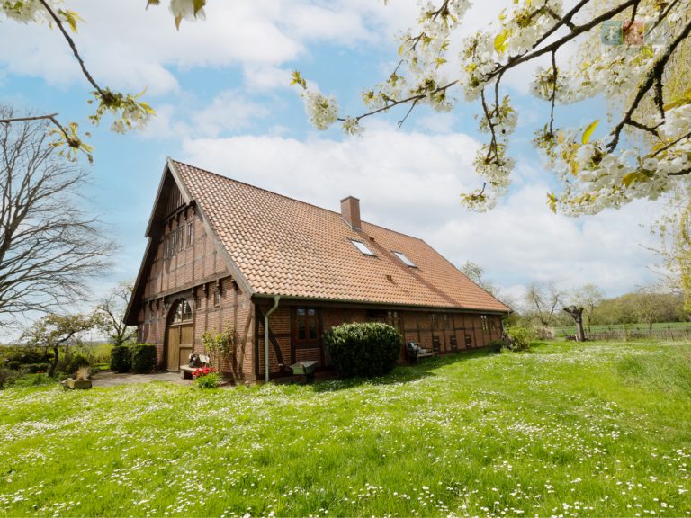 Immobilienangebot - Gehrde - Alle - Ihr neues Traumdomizil: Landhaus-Romantik in einer einzigartigen Lage