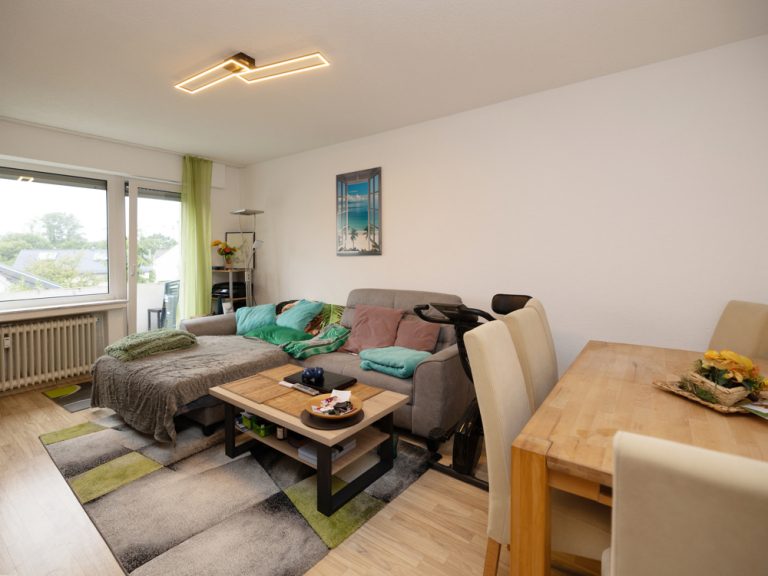 Immobilienangebot - Osnabrück - Alle - Gepflegte 2-Zimmer-Wohnung mit Balkon in der Nähe vom Rubbenbruchsee!