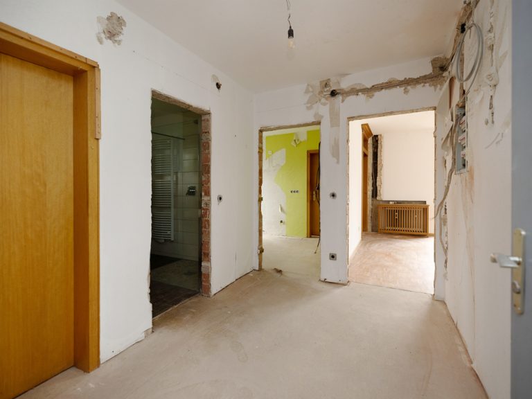 Immobilienangebot - Preußisch Oldendorf - Alle - Charmantes Sanierungsobjekt mit Potenzial: Genehmigte Erweiterung für neue Wohneinheiten!
