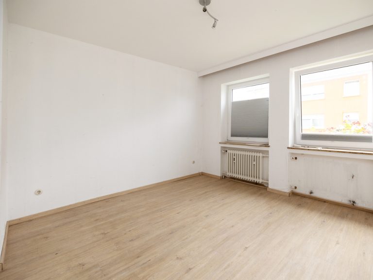 Immobilienangebot - Preußisch Oldendorf - Alle - Charmantes Sanierungsobjekt mit Potenzial: Genehmigte Erweiterung für neue Wohneinheiten!