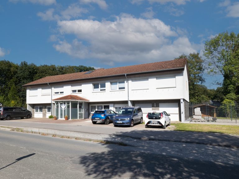 Immobilienangebot - Lage - Alle - Solide Investition - Das Mehrfamilienhaus mit attraktiven Vorzügen