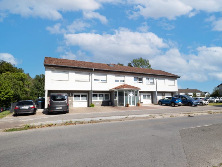 Immobilienangebot - Lage - Alle - Solide Investition - Das Mehrfamilienhaus mit attraktiven Vorzügen