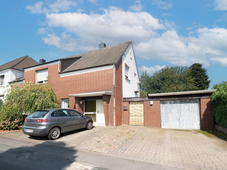 Immobilienangebot - Hasbergen - Alle - Vielseitige Doppelhaushälfte mit zwei Wohneinheiten – mitten in Hasbergen!