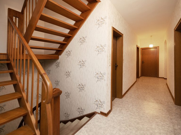 Immobilienangebot - Alfhausen - Alle - Großzügiges Einfamilienhaus auf sonnigem Grundstück mit Bauplatz für zukünftige Projekte!