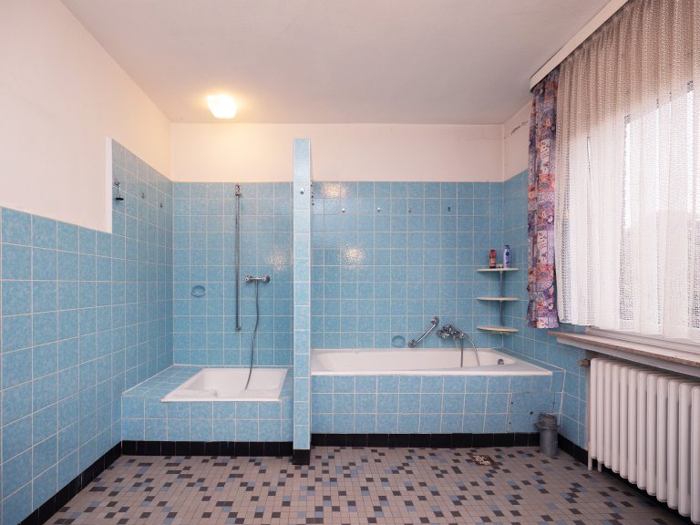 Immobilienangebot - Alfhausen - Alle - Großzügiges Einfamilienhaus auf sonnigem Grundstück mit Bauplatz für zukünftige Projekte!