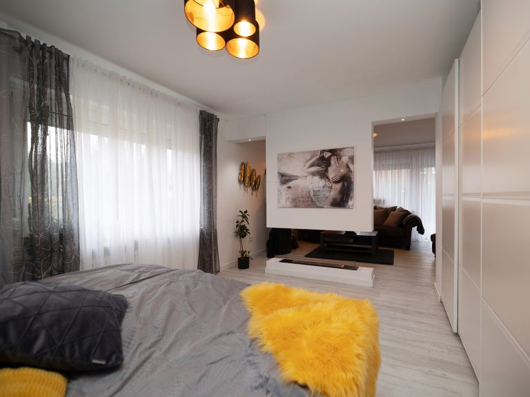 Immobilienangebot - Bramsche - Alle - Reihenendhaus-Charme: Exklusiver Wohntraum mit Wellnessbereich und privatem Garten
