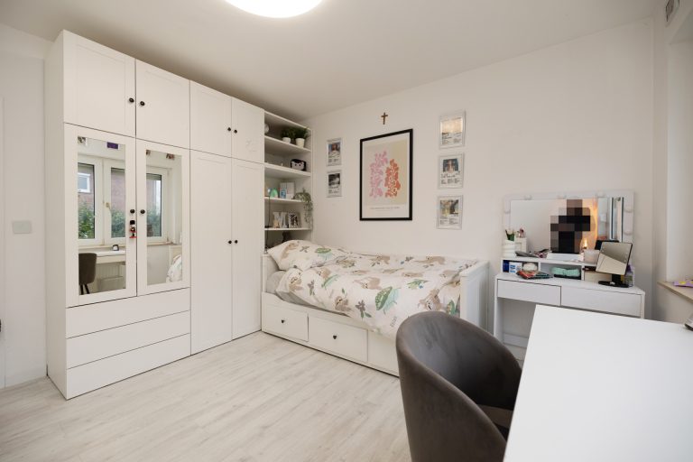 Immobilienangebot - Bramsche - Alle - Reihenendhaus-Charme: Exklusiver Wohntraum mit Wellnessbereich und privatem Garten
