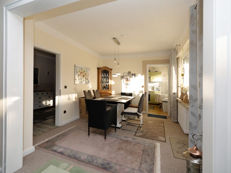 Immobilienangebot - Hagen am Teutoburger Wald - Alle - Gepflegtes Zweifamilienhaus in familienfreundlicher Lage in Hagen - Ihre Chance handeln Sie jetzt!