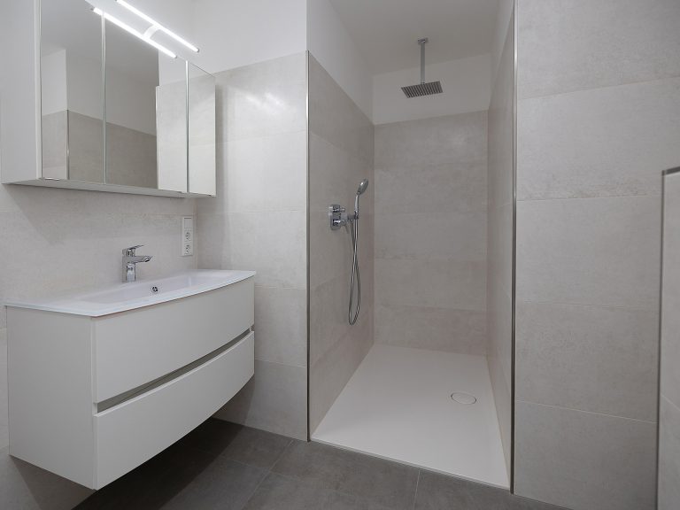 Immobilienangebot - Bad Salzuflen - Alle - Frisch sanierte Kapitalanlage mit Wohlfühlgarantie in Bad Salzuflen: Modernität trifft Rentabilität