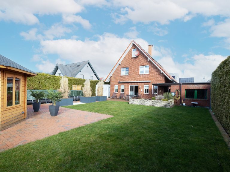 Immobilienangebot - Hopsten - Alle - Modernisiertes Einfamilienhaus mit Pool in toller Lage von Hopsten!