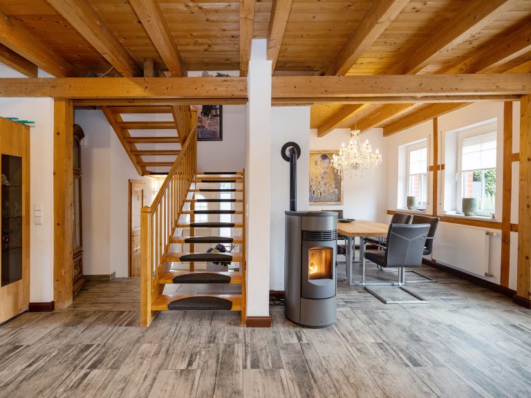 Immobilienangebot - Hopsten - Alle - Modernisiertes Einfamilienhaus mit Pool in toller Lage von Hopsten!