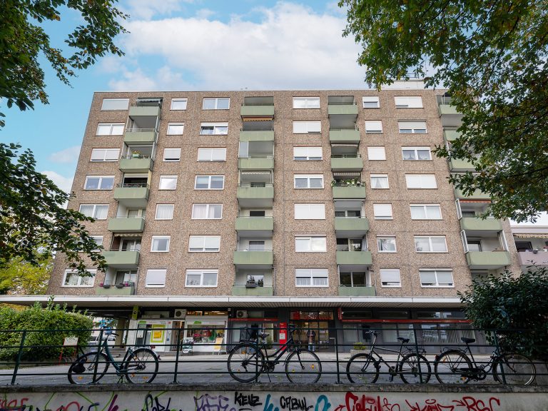 Immobilienangebot - Bielefeld / Stieghorst - Alle - Modernisierte Wohnung in Bielefeld: Stil und Komfort in perfekter Lage