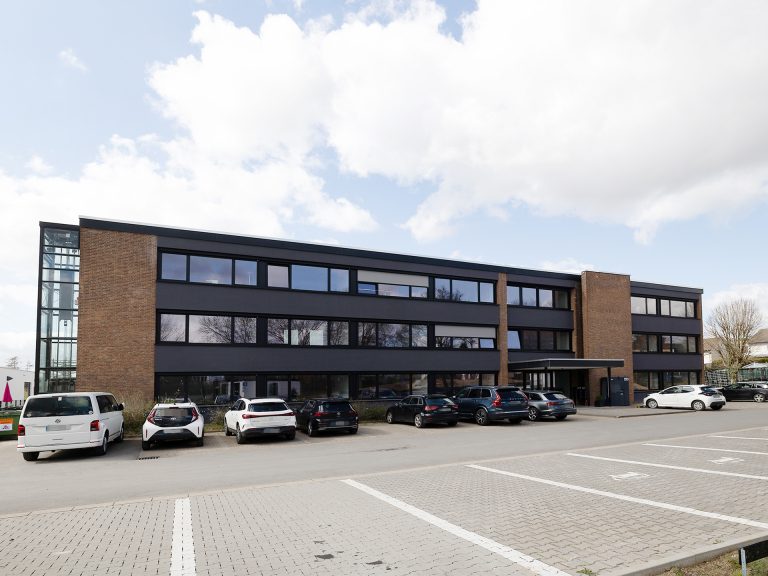 Immobilienangebot - Bünde - Alle - Moderne Bürofläche, die Raum für Ihren Erfolg schafft!