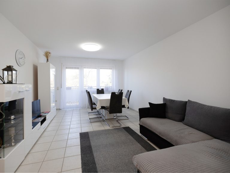 Immobilienangebot - Holdorf - Alle - Attraktives Mehrfamilienhaus mit 8 Wohneinheiten - Kapitalanlage mit Potenzial in Holdorf!