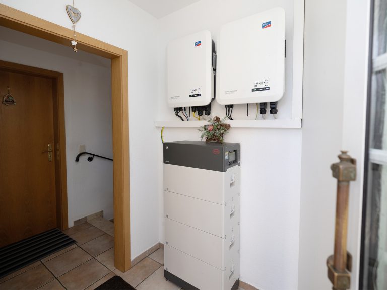 Immobilienangebot - Holdorf - Alle - Attraktives Mehrfamilienhaus mit 8 Wohneinheiten - Kapitalanlage mit Potenzial in Holdorf!