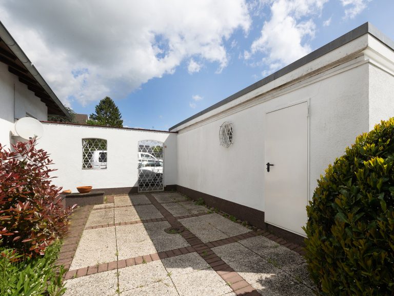Immobilienangebot - Rödinghausen - Alle - Ein Winkelbungalow zum Verlieben – durchdacht und mit viel Platz für die Familie!