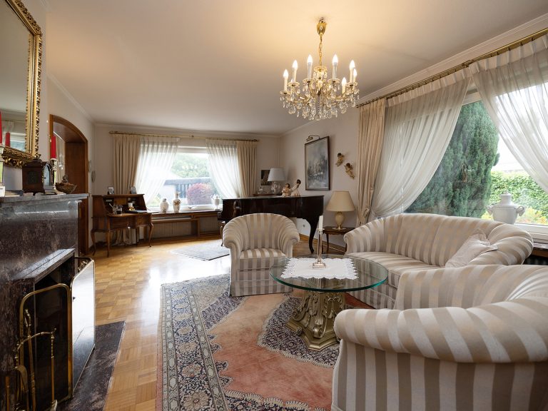 Immobilienangebot - Rödinghausen - Alle - Ein Winkelbungalow zum Verlieben – durchdacht und mit viel Platz für die Familie!