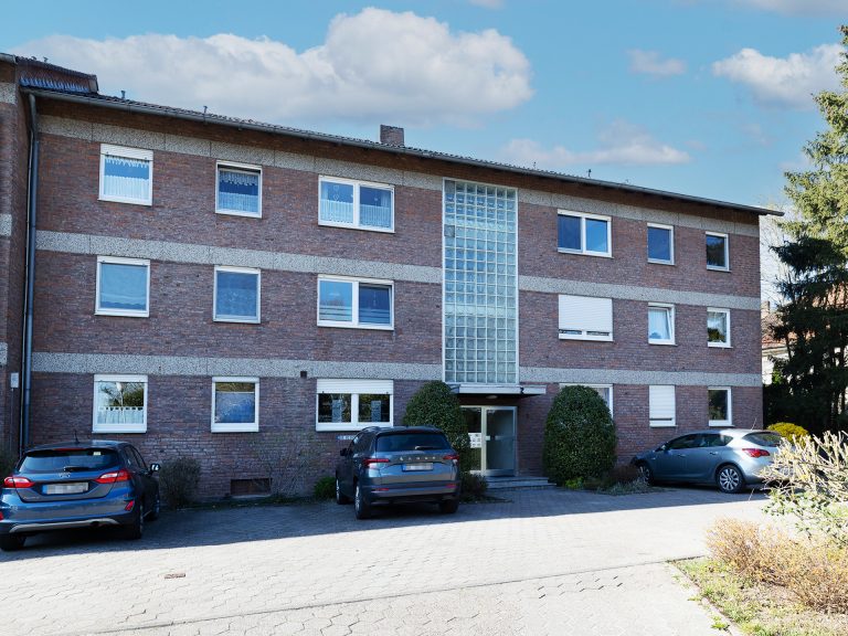 Immobilienangebot - Dissen am Teutoburger Wald - Alle - Großzügige Wohnung in ruhiger Lage von Dissen mit viel Potenzial!