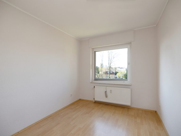 Immobilienangebot - Dissen am Teutoburger Wald - Alle - Großzügige Wohnung in ruhiger Lage von Dissen mit viel Potenzial!