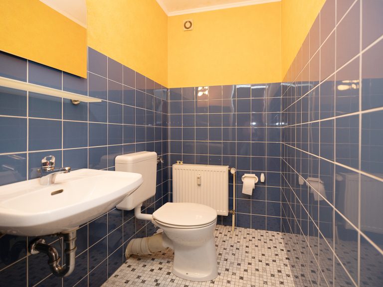 Immobilienangebot - Dissen am Teutoburger Wald - Alle - Großzügige Wohnung in ruhiger Lage von Dissen mit viel Potenzial!